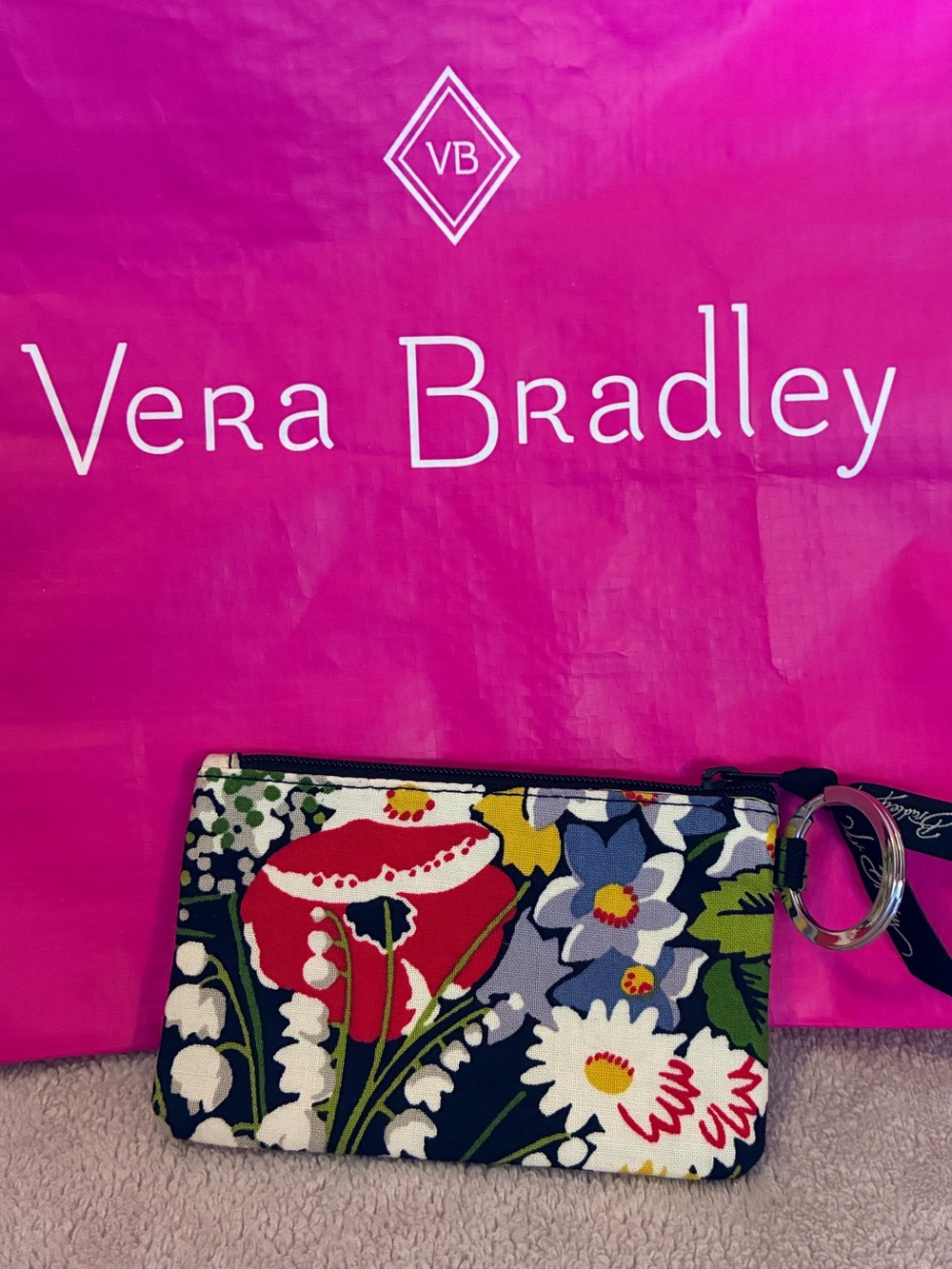 Vera Bradley Zip ID Case Key Ring Wallet poppy fields black red